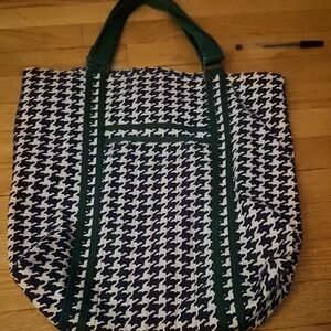 Stylish Green and Black Tote Bag Houndstooth Pattern
